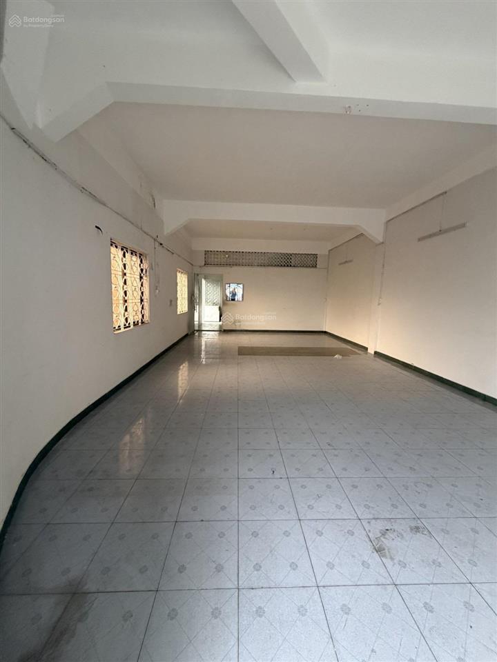 Căn hộ 80m2 chung cư số 360 hồng bàng phường 14 quận 5  ngay ngã tư hồng bàng giao nguyễn thị nhỏ