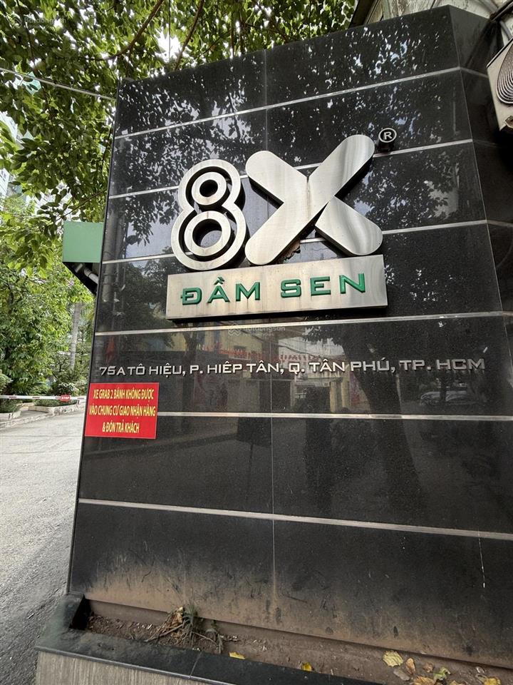 Chung cư 8x đầm sen  75a tô hiệu, tân phú ngay khu du lịch đầm sen. 48m2 2pn  thang máy  2.5 tỷ