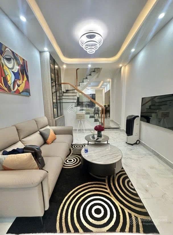 Siêu phẩm nhà đẹp hẻm ô tô vf3 quận 10  ngay 3 tháng 2  lê hồng phong  gần 50m2  4 tầng  5pn