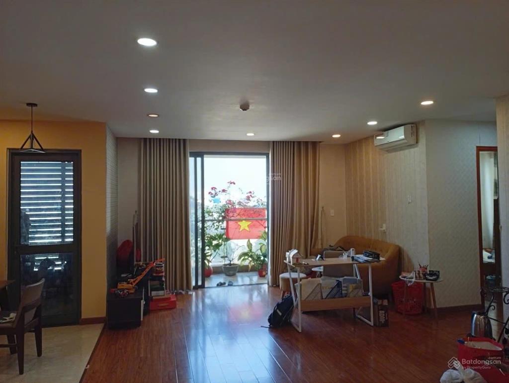 Chung cư the goldview 346 bến vân đồn phường 1 quận 4 căn hộ cao cấp 120m2 (3pn 2wc)  giá 10 tỷ