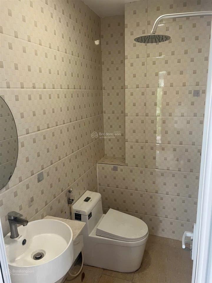 Nhà 5 tầng 2 mặt tiền góc kdc conic 13b bình hưng 122m2 7m x 19m 5 tầng 7pn 8wc