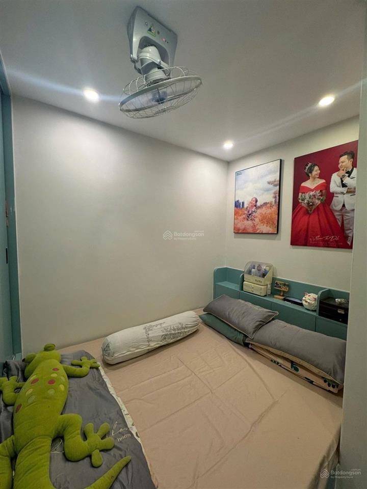 Chung cư trần quốc thảo p9 quận 3 ngay lê văn sỹ, hoàng sa  diện tích 45m2  tặng hết nội thất