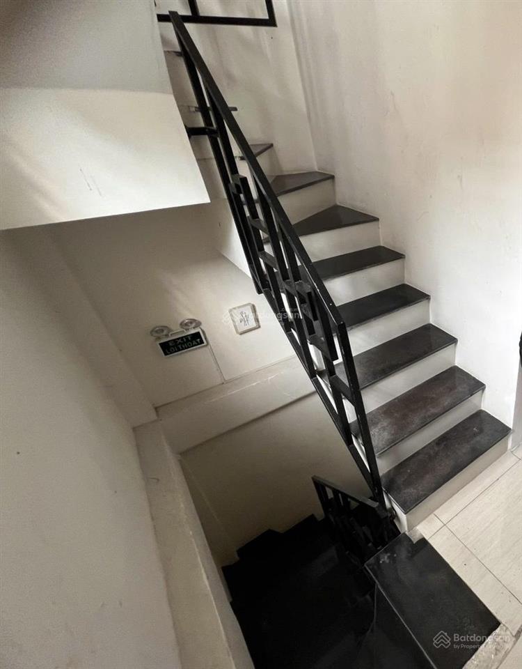 Nhà mặt tiền điện biên phủ  đa kao  quận 1  nhà 4 tầng 4x6m 24m2 không quy hoạch và lộ giới