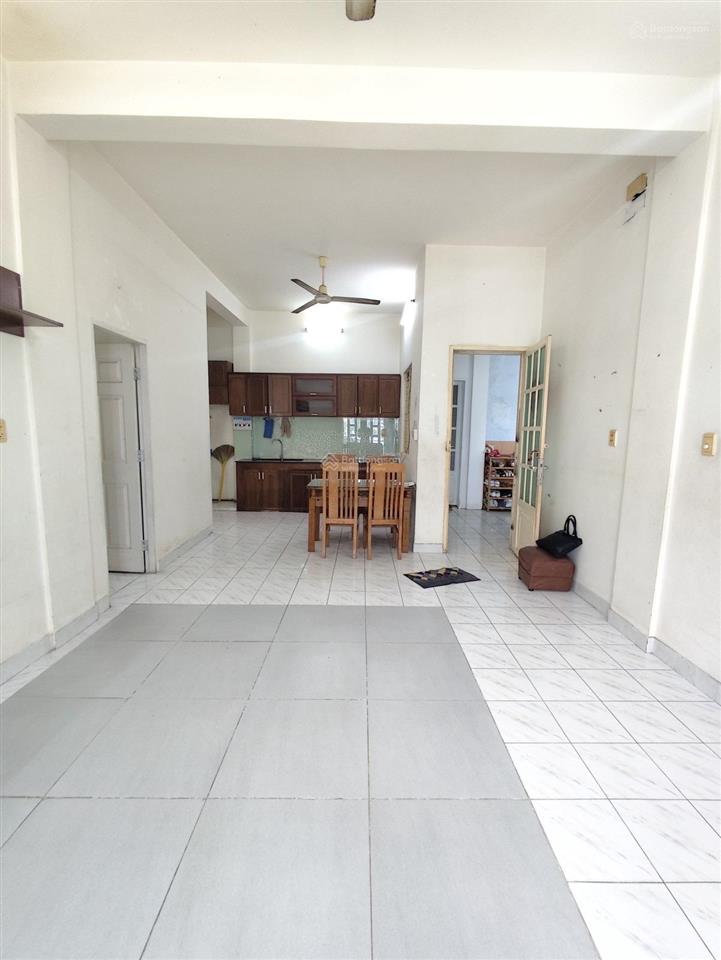 Chung cư phú lợi  70m2 2pn  thang máy  vị trí phạm thế hiển p.bình đông (p7, q8 cũ)