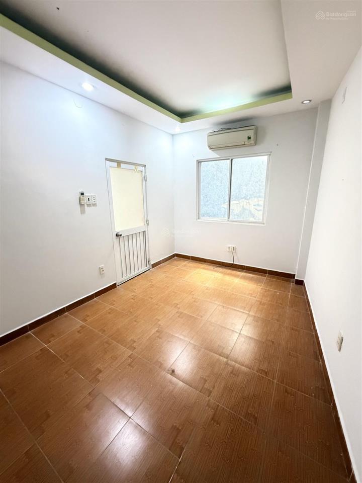 Ngay nam kỳ khởi nghĩa quận 3 giáp quận 1, 45m2 4 tầng 5pn ngay khách sạn lavela nổi tiếng