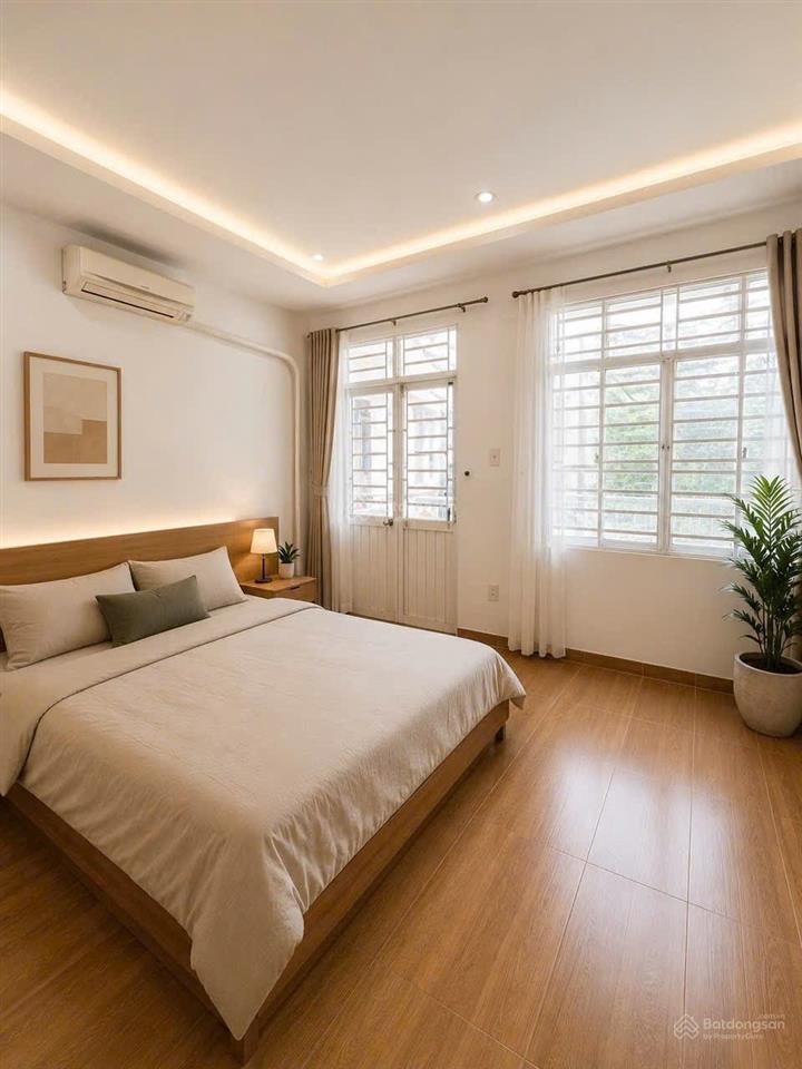 Ngay nam kỳ khởi nghĩa quận 3 giáp quận 1, 45m2 4 tầng 5pn ngay khách sạn lavela nổi tiếng