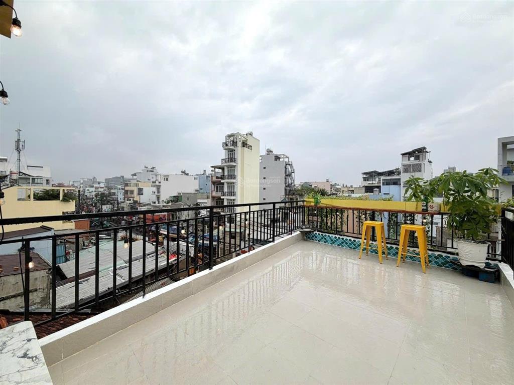 Mặt tiền phan văn trị, p11, bình thạnh  63m2 (5.3x18)  trệt, 3 lầu, sân thượng  sổ hồng riêng