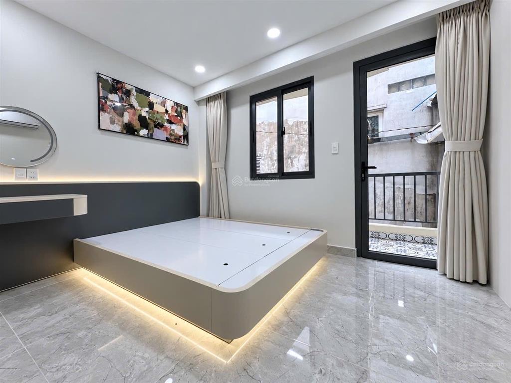Hẻm 7b thành thái quận 10 hẻm xe hơi, 30m2 3 tầng 4 phòng ngủ, kế bên đh bách khoa, svđ phú thọ