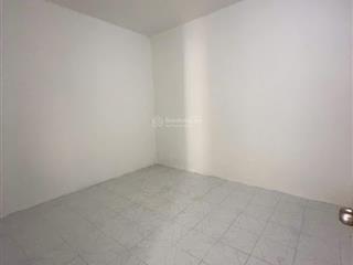 Căn hộ 39m² phan xích long có thang máy, ban công. vài phút đến bv hoàn mỹ, đh ngoại thương cs2