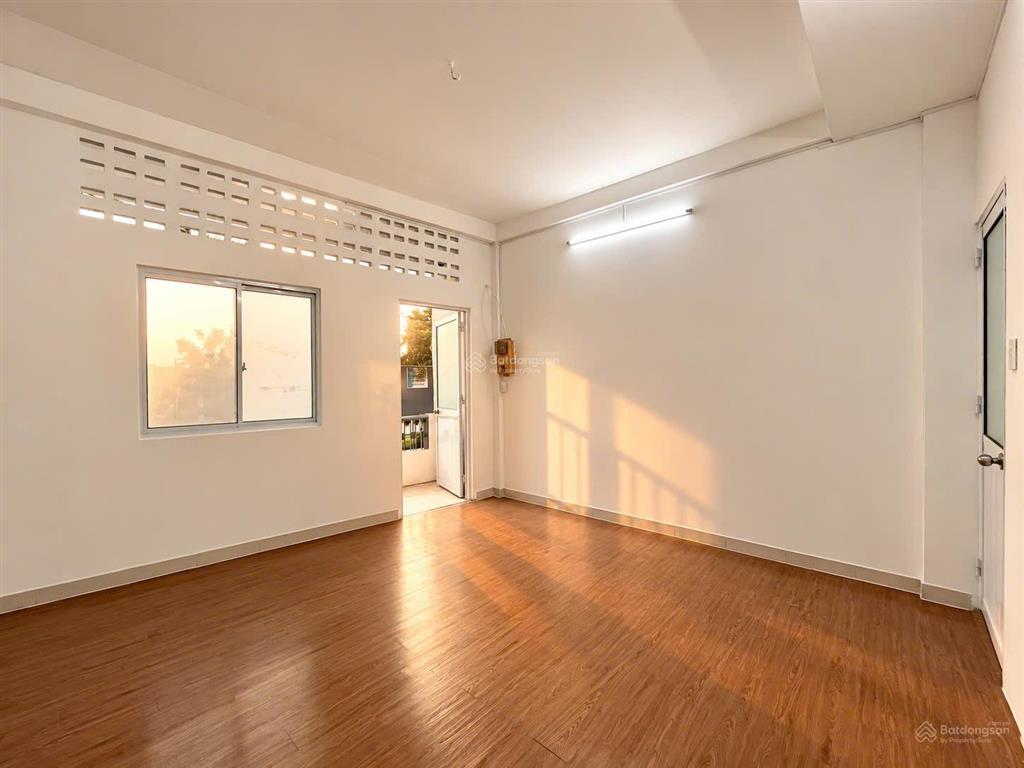 Căn hộ 63m2 2pn căn góc ngay mặt tiền nguyễn duy dương p8 quận 5