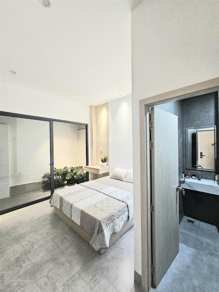 Chdv 4 tầng sát đường hoàng diệu 2, tô vĩnh diện, phường linh trung thủ đức