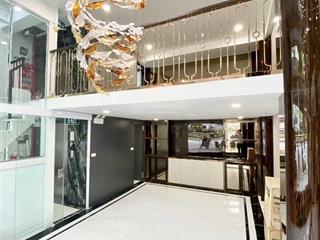Bán nhà phạm tuấn tài  cg  5t thang máy  66m2  phân lô  ôtô vào nhà đỗ cửa ngày đêm. 25 tỷ