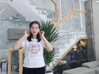Bán nhà Trần Thị Hè Quận 12, 4x16m, lô góc, hẻm kinh doanh