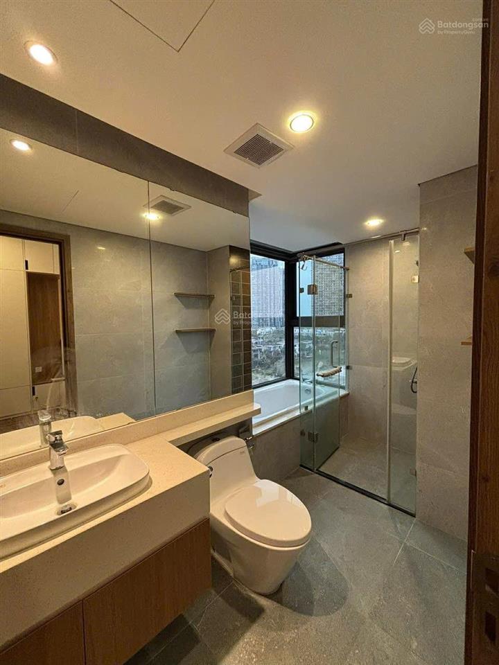 Cần bán căn hộ rộng 83m2 thông thuỷ toà sky oasis. ecopark. 0866 433 ***