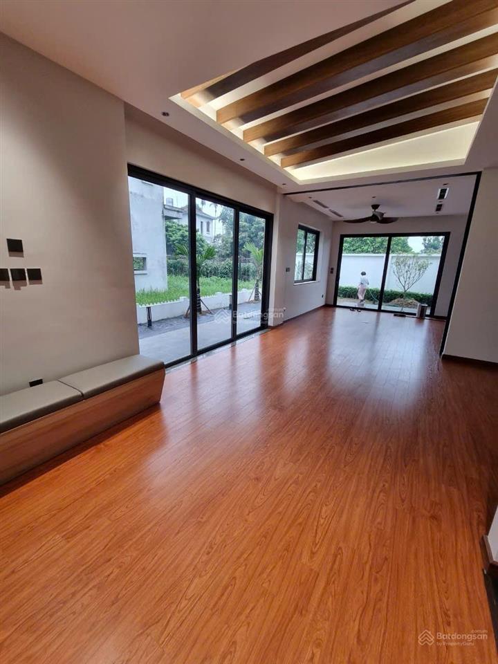 Cho thuê biệt thự đẹp tại villa 1c thung lũng mùa xuân, 330m2, giá thỏa thuận