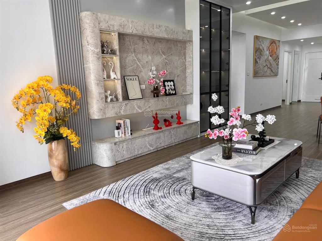 Tôi chủ nhà cần bán chung cư viện chiến lược bộ công an  135.4m2  0822 187 *** chị thanh