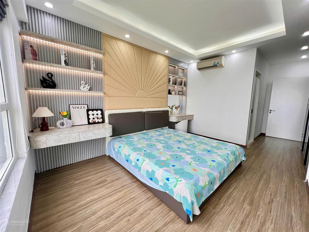 Tôi chủ nhà cần bán chung cư viện chiến lược bộ công an  135.4m2  0822 187 *** chị thanh