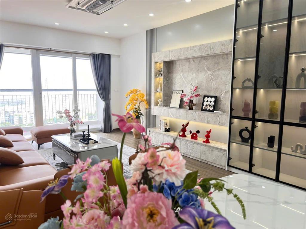 Tôi chủ nhà cần bán chung cư viện chiến lược bộ công an  135.4m2  0822 187 *** chị thanh