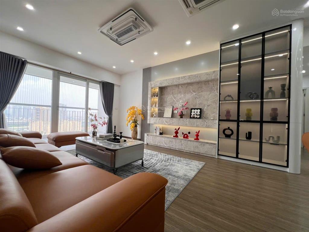 Tôi chủ nhà cần bán chung cư viện chiến lược bộ công an  135.4m2  0822 187 *** chị thanh