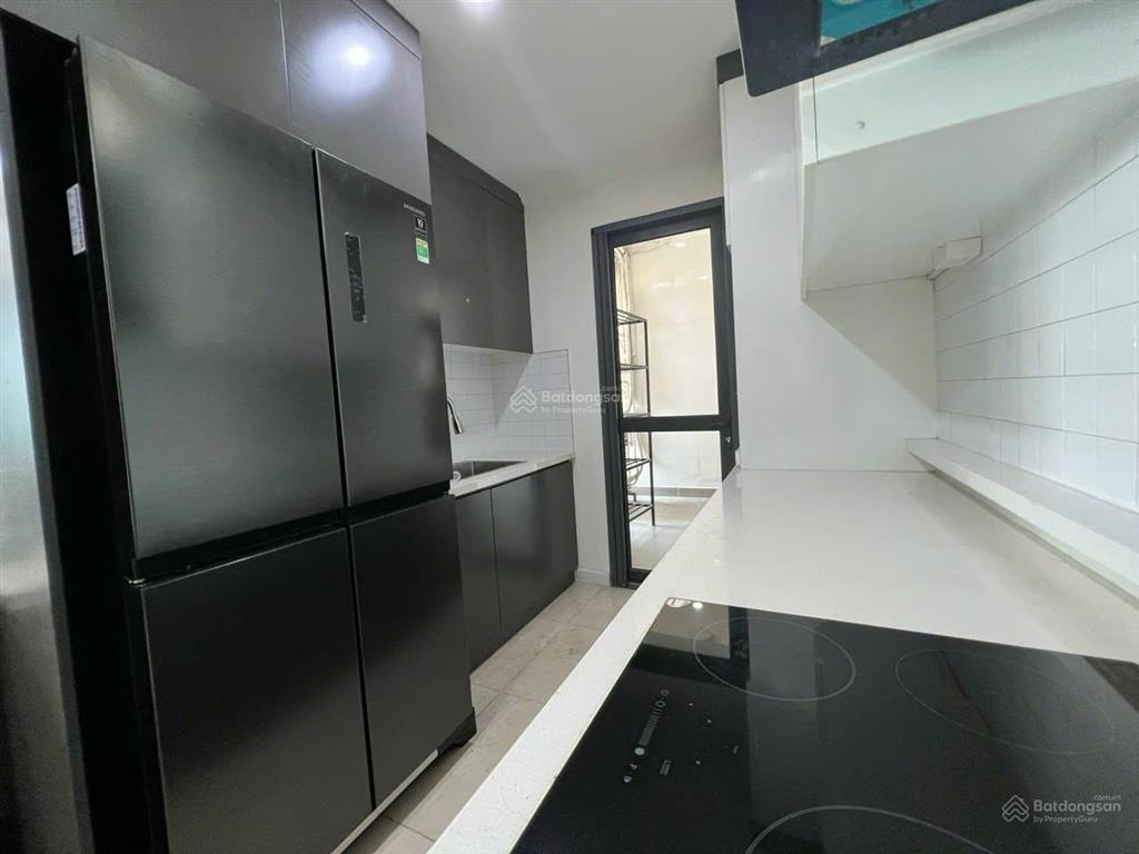 Cần tiền tiêu tết, bán nhanh căn hộ toà c3, 3 ngủ gía 14,9 tỷ có thương lượng. 0857 242 ***