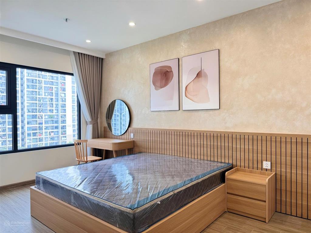 Cho thuê cc cao cấp 100m2 tại the sakura  vinhomes smart city, 17tr/tháng. view bể bơi. 0857 242 ***
