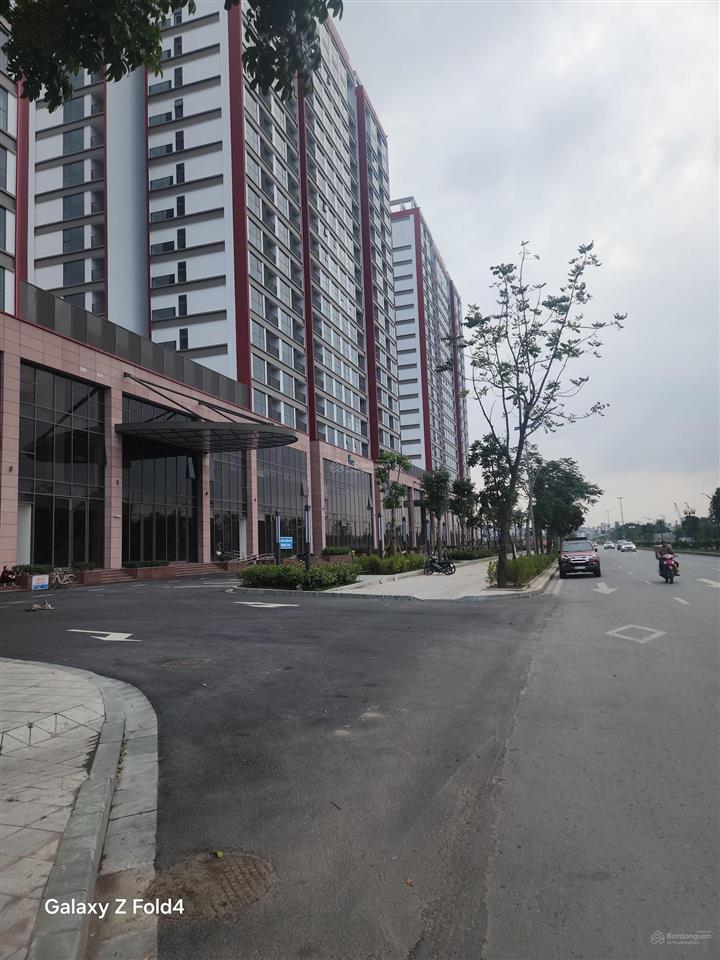 Cần bán nhà 99,2m2. 5 tầng lô góc 3 thoáng tại khai sơn town nguyễn gia bồng long biên 33.66 tỷ