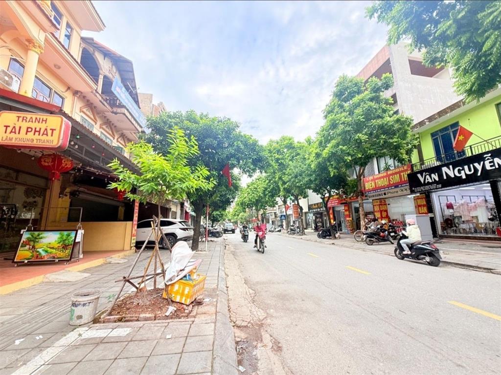 Nhà mặt phố đản dị đông anh 80/120m2. 4 tầng vỉa hè kinh doanh sầm uất.thiện trí giá chốt linh hoạt