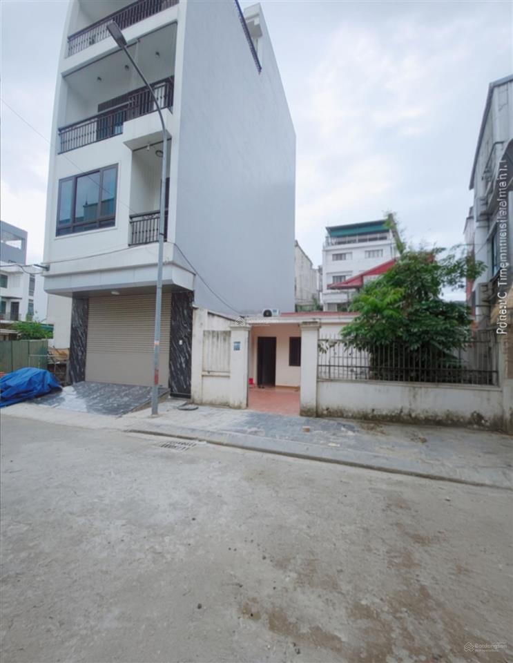 Bán 70m2 thổ cư tại khu đất đấu giá vĩnh thanh hn. làm vp ở sướng kết hợp kd giá đầu tư tốt khu vực