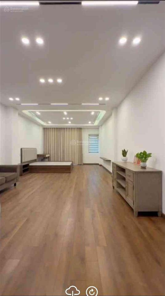Bán nhà 6 tầng thang máy 78m2 tiền hậu=4,5m. thông ô tô. tại gn 61 nguyễn sơn bồ đề hn. 19.x tỷ tl