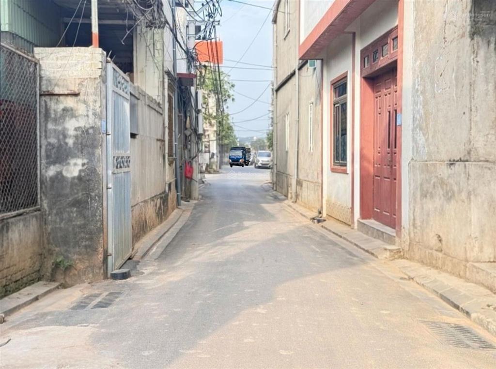 Cần bán 137m2 thổ cư giá đầu tư tại xuân canh đông anh, view sông cực đẹp, đường rộng thông thoáng
