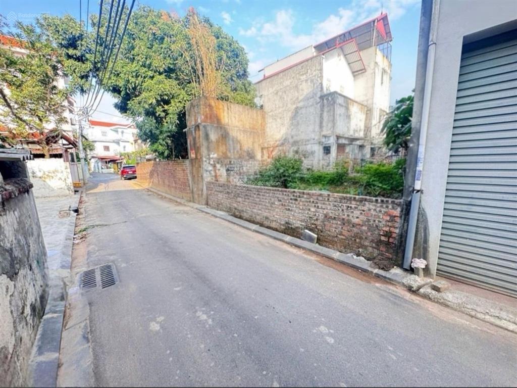 Cần bán 137m2 thổ cư giá đầu tư tại xuân canh đông anh, view sông cực đẹp, đường rộng thông thoáng