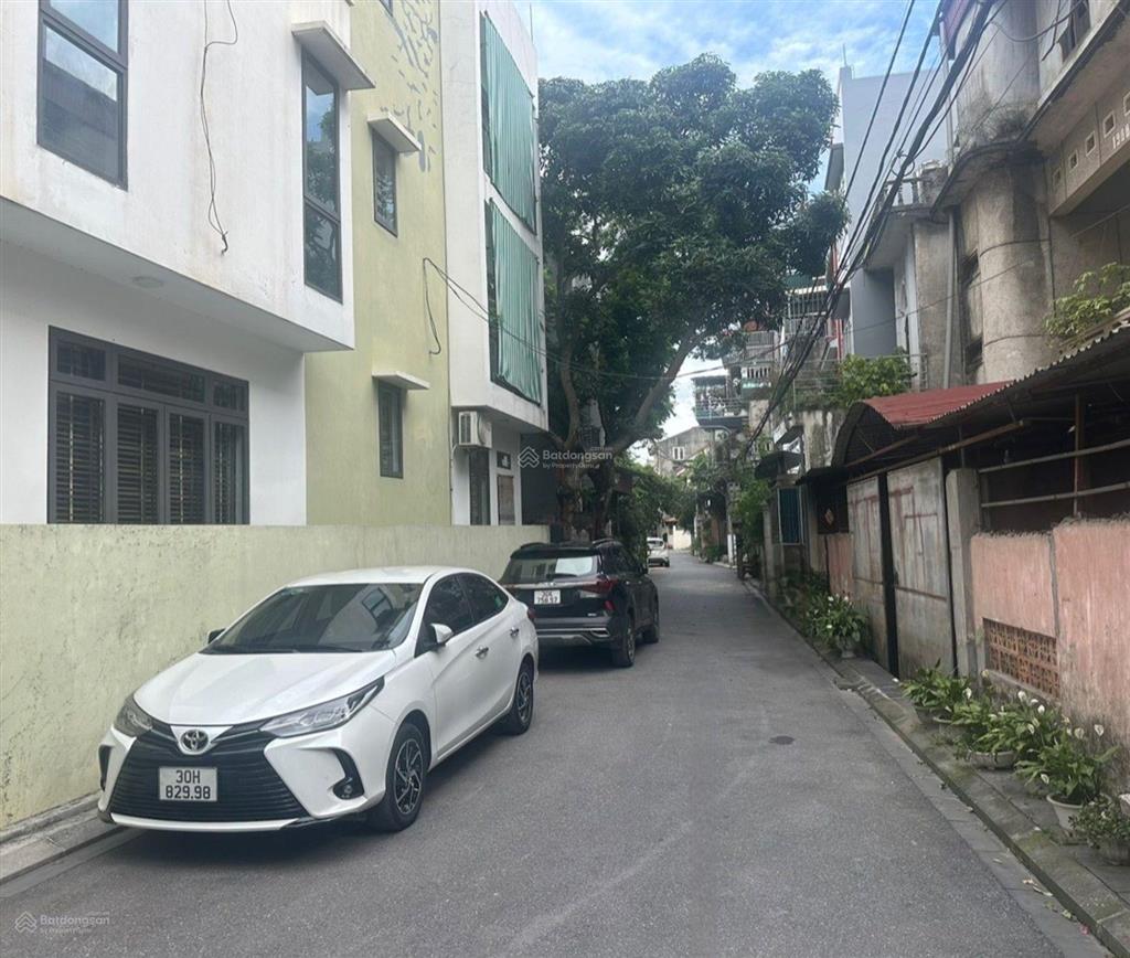 Bán nhà 3tầng tổ 19 đường uy nỗ, thư lâm. 15,38 tỷ, 120m2 full thổ cư mặt tiền 8m. đường thông ô tô