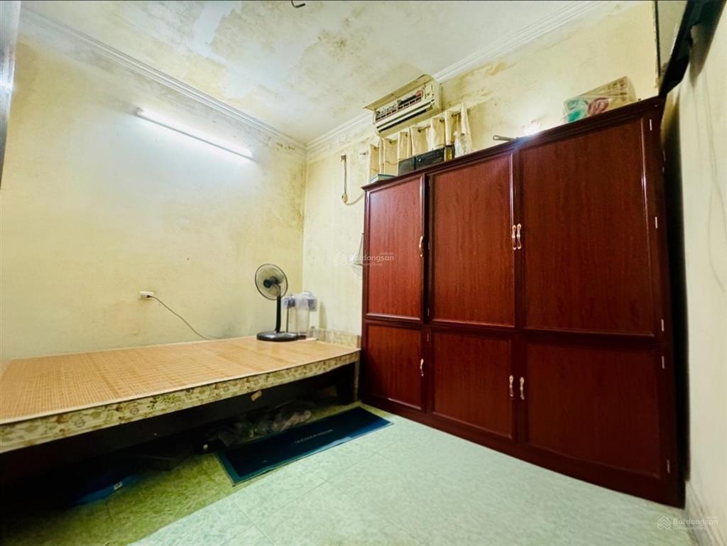 Cần bán nhà 3 tầng 87m2 khu phân lô lâm hạ long biênthông thoangở sướng mt rộng kd tôtnhú 26 tỷ