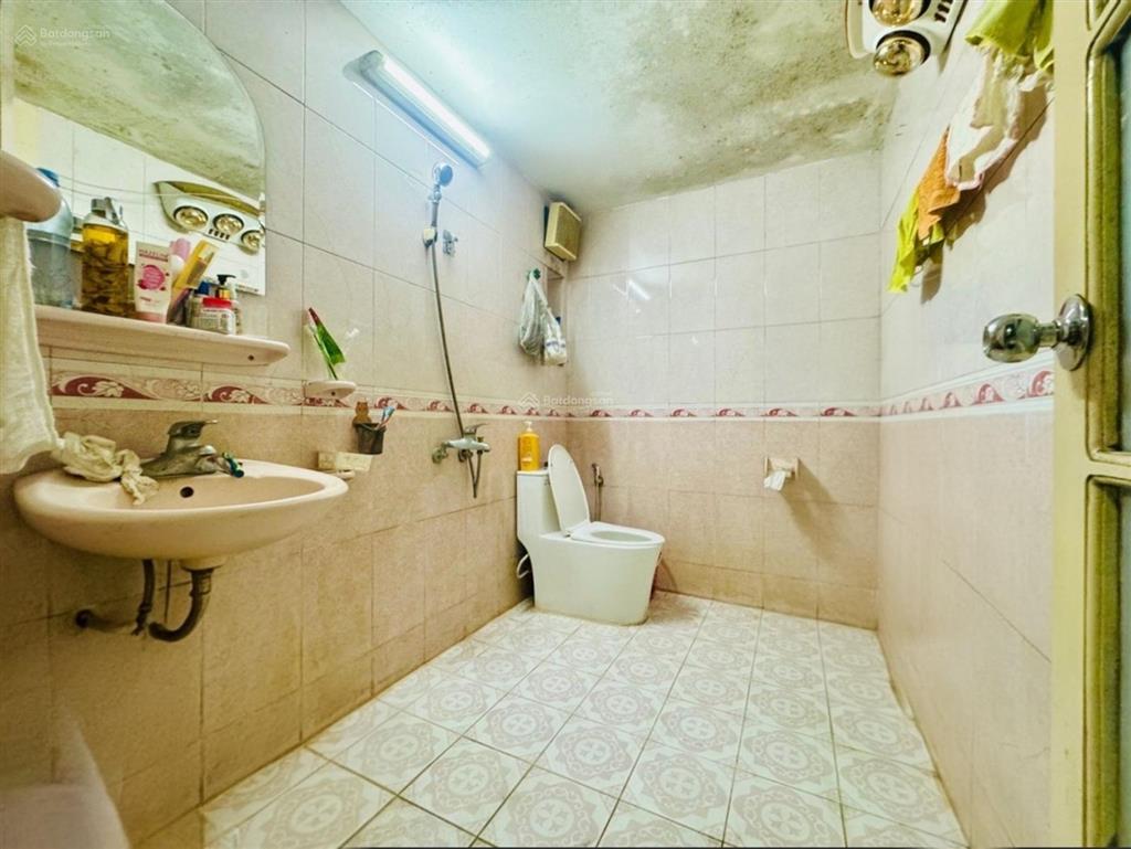 Cần bán nhà 3 tầng 87m2 khu phân lô lâm hạ long biênthông thoangở sướng mt rộng kd tôtnhú 26 tỷ