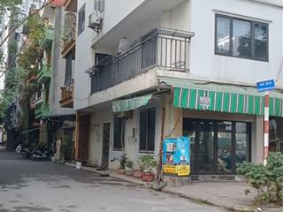 Nhà đẹp 7tầng thang máy xịn  đường thông ô tô tránh mtkd tốt nhỉnh 22tỷ ngõ 560 nguyễn văn cừ lb