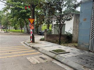 Phân lô ngõ 268 ngọc thụy long biên 80m2 full thổ cư đường thông thoáng mặt tiền vỉa hè kd.nhú 23ty