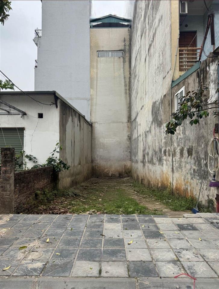 Phân lô ngõ 268 ngọc thụy long biên 80m2 full thổ cư đường thông thoáng mặt tiền vỉa hè kd.nhú 23ty