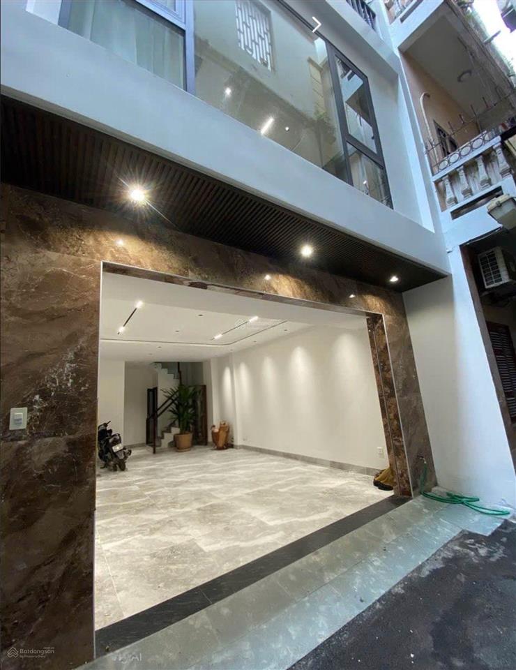 Nhà 6 tầng đẹp 50m2 thang máy xịn nội thất cao cấp tại ngõ 548 nguyễn văn cừ long biên 15.* tỷ