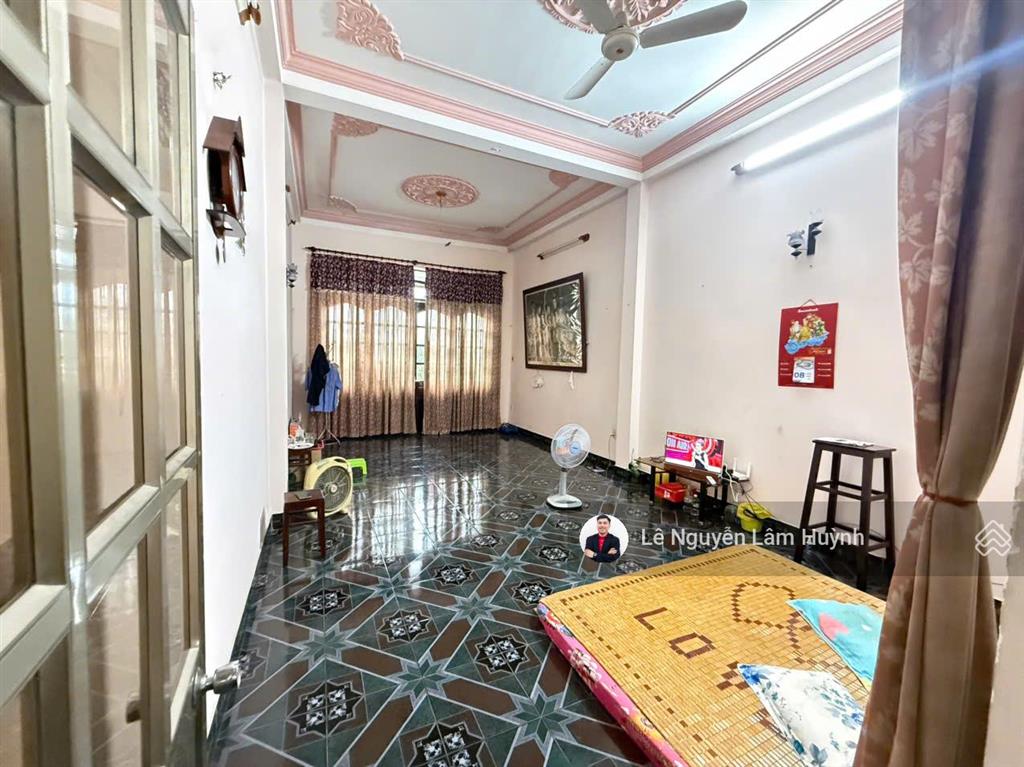 Cho thuê nhà mặt phố 60 triệu, 105m2, 6pn, 4wc tại huỳnh tấn phát, tân thuận, q7, hcm giá ưu đãi