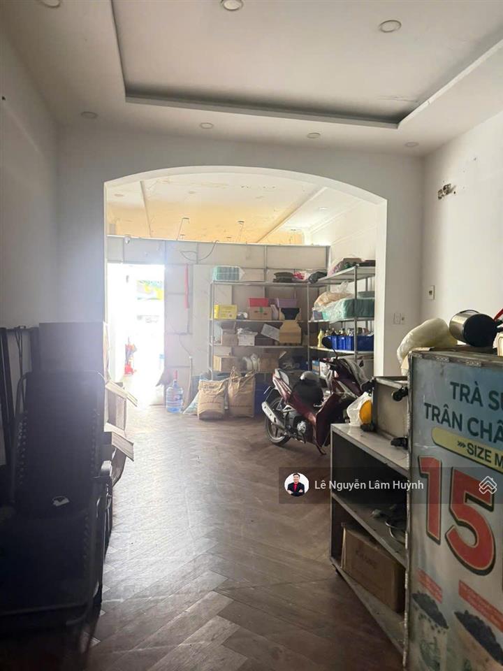 Cho thuê nhà mặt phố 60 triệu, 105m2, 6pn, 4wc tại huỳnh tấn phát, tân thuận, q7, hcm giá ưu đãi