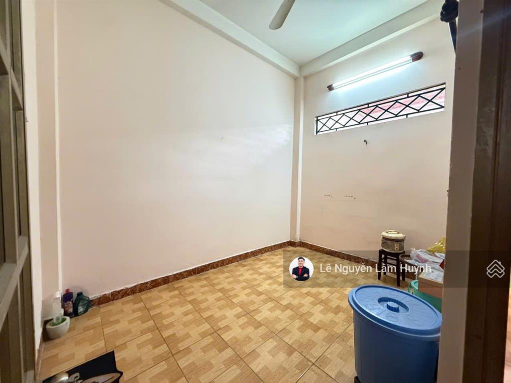 Cho thuê nhà mặt phố 60 triệu, 105m2, 6pn, 4wc tại huỳnh tấn phát, tân thuận, q7, hcm giá ưu đãi