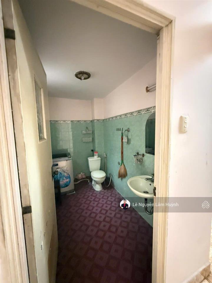Cho thuê nhà mặt phố 60 triệu, 105m2, 6pn, 4wc tại huỳnh tấn phát, tân thuận, q7, hcm giá ưu đãi