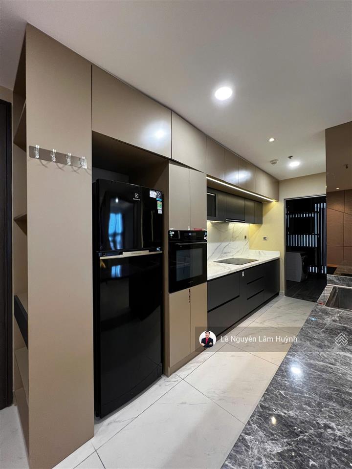 Cho thuê căn hộ 2pn, 2wc, 81m2 tại midtown phú mỹ hưng, 27 triệu vnd/tháng