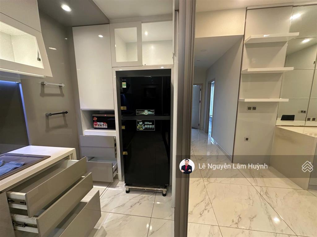 Bán căn hộ 3pn, 2wc, 127m2 tại midtown phú mỹ hưng, 13,3 tỷ