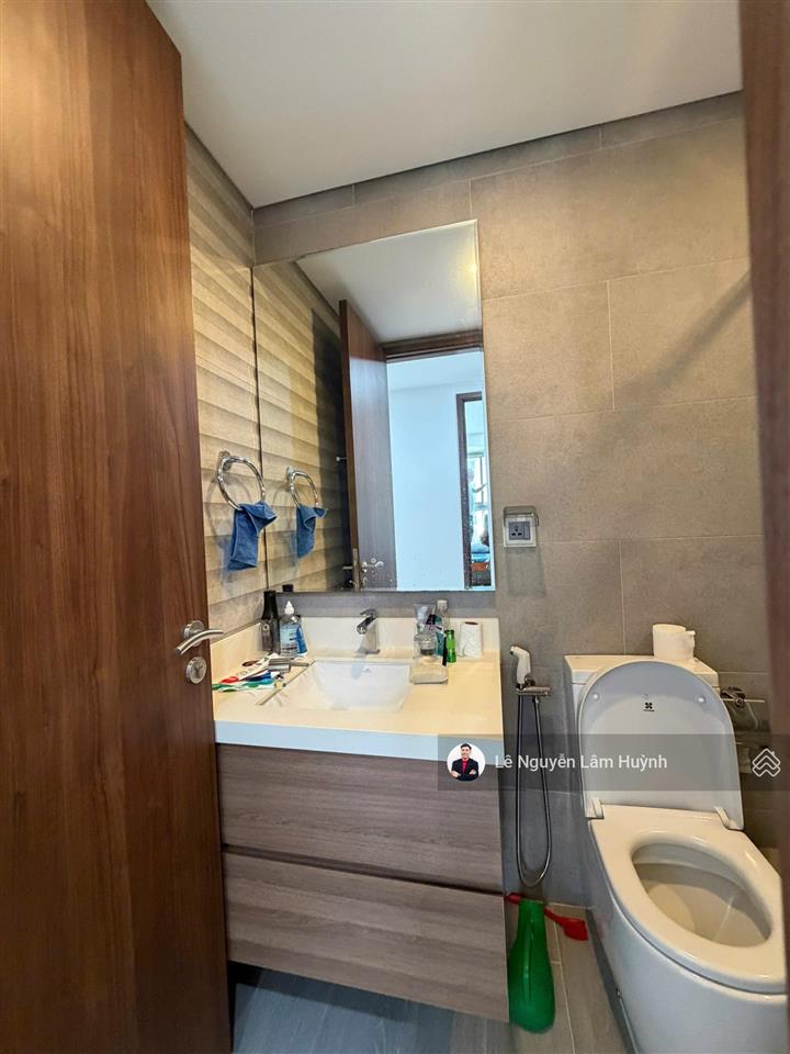 Bán căn hộ 2pn, 2wc, 81m2 tại midtown phú mỹ hưng, 9,5 tỷ