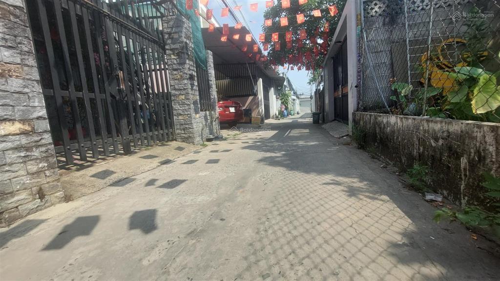 Nhà phú hòa  dt 7x24=169m2 (120m2 thổ cư)