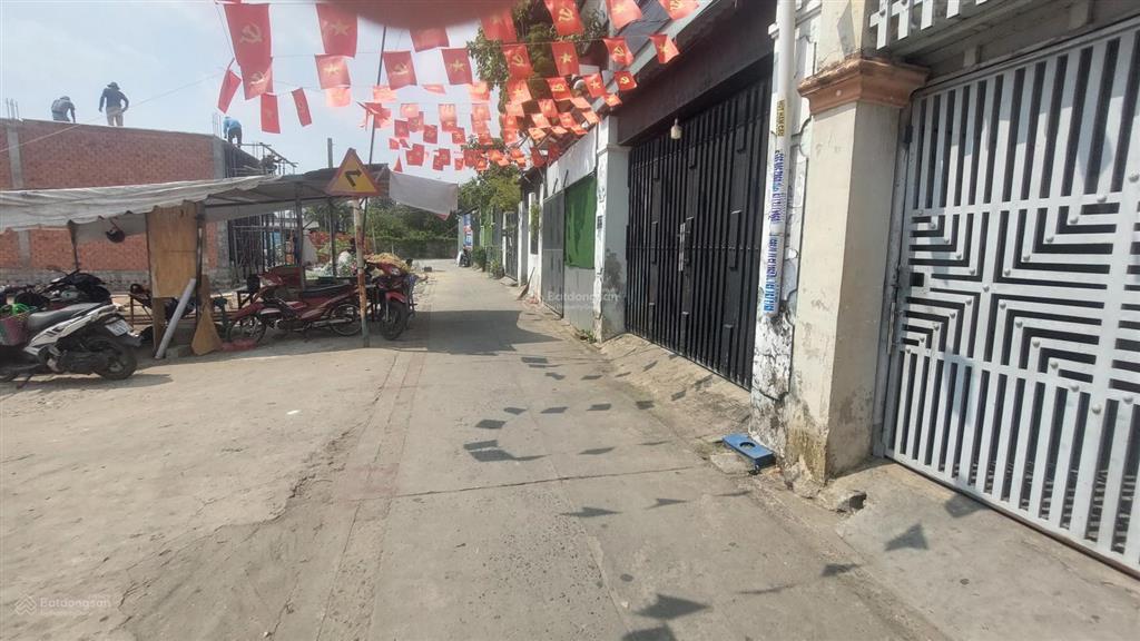 Nhà phú hòa  dt 7x24=169m2 (120m2 thổ cư)