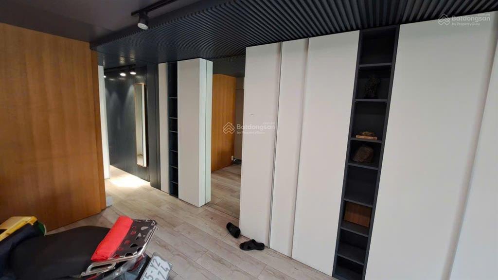Cần cho thuê nhà mặt tiền nguyên căn 5 tầng, giá 59tr/tháng