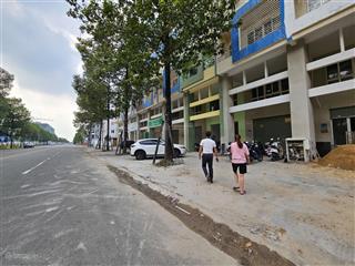 Bán nhà phố mặt tiền bùi thị xuân