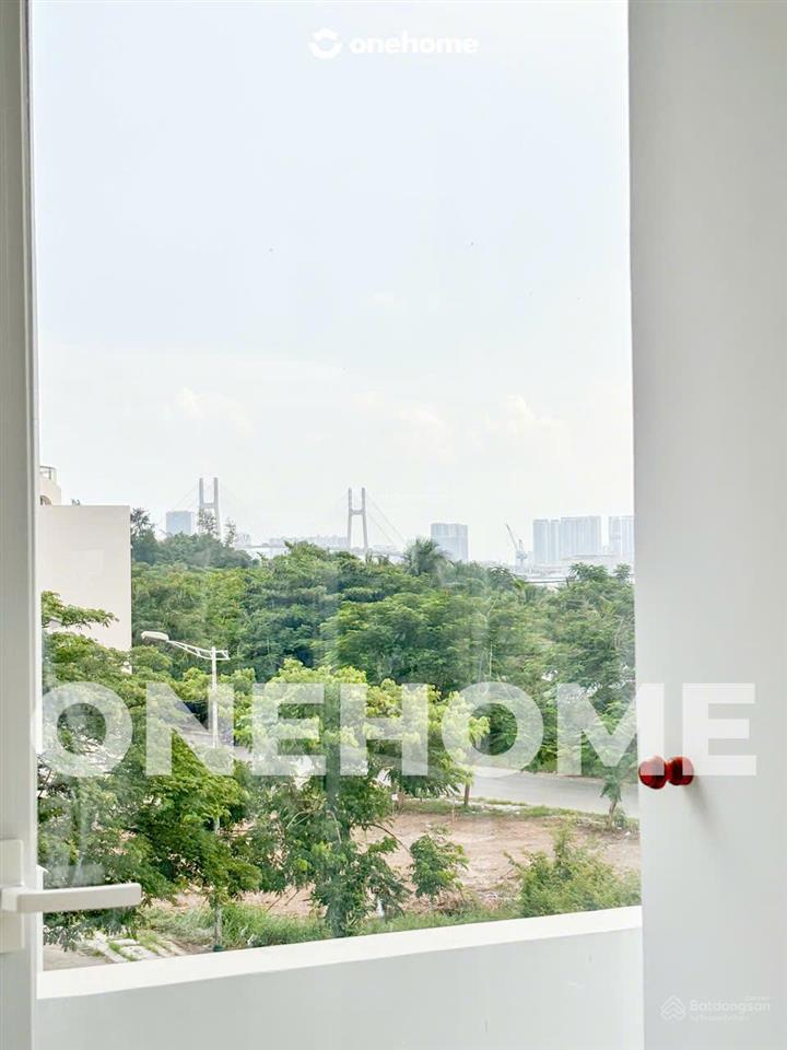 Cho thuê căn hộ dịch vụ cực chất 6,8 triệu ở p. cát lái, thủ đức, full nội thất + ban công